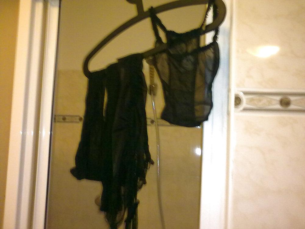 8P Aunt Silvia (55y) I found her lingerie in her bathroom