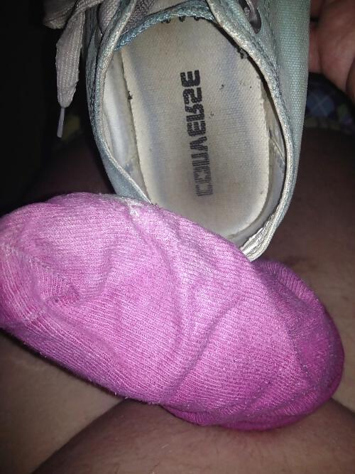 5P Jerking with socks and converse