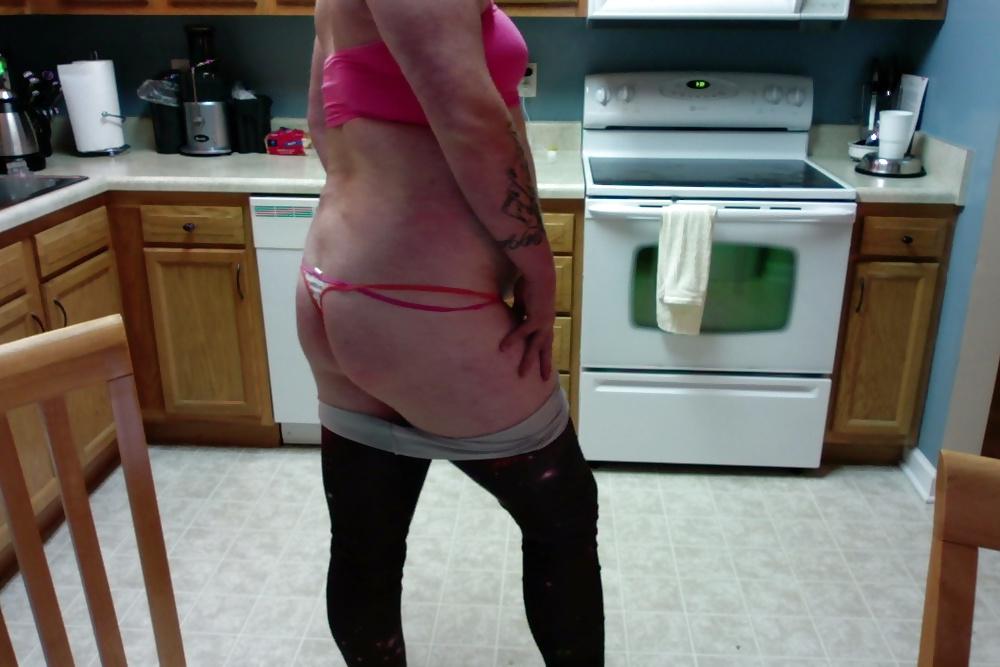 16P Pink & White Thong with Leggings