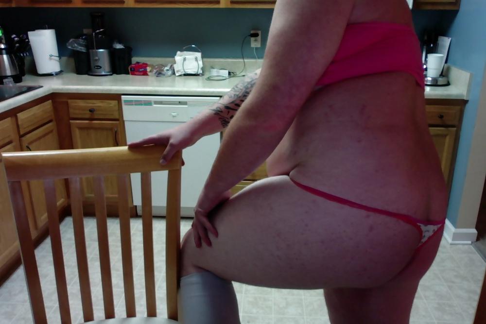16P Pink & White Thong with Leggings