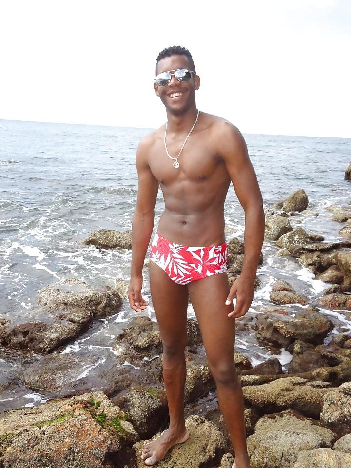 20P Brazilian men hot 12