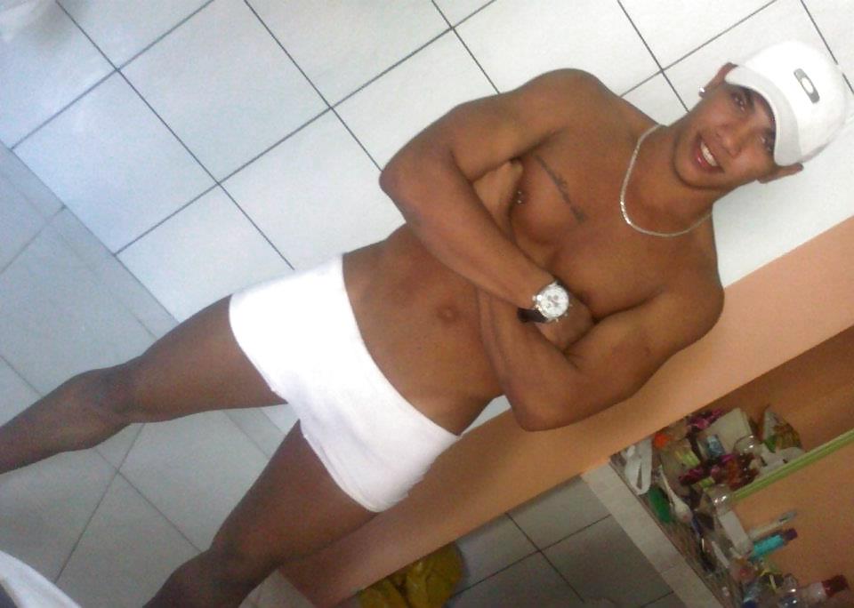 20P Brazilian men hot 12