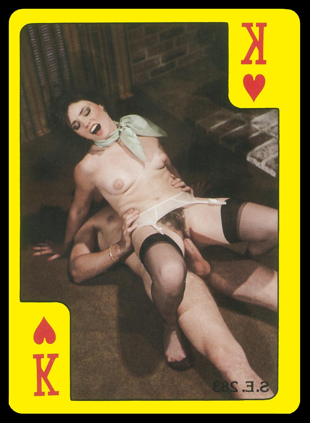 25P Play cards. 