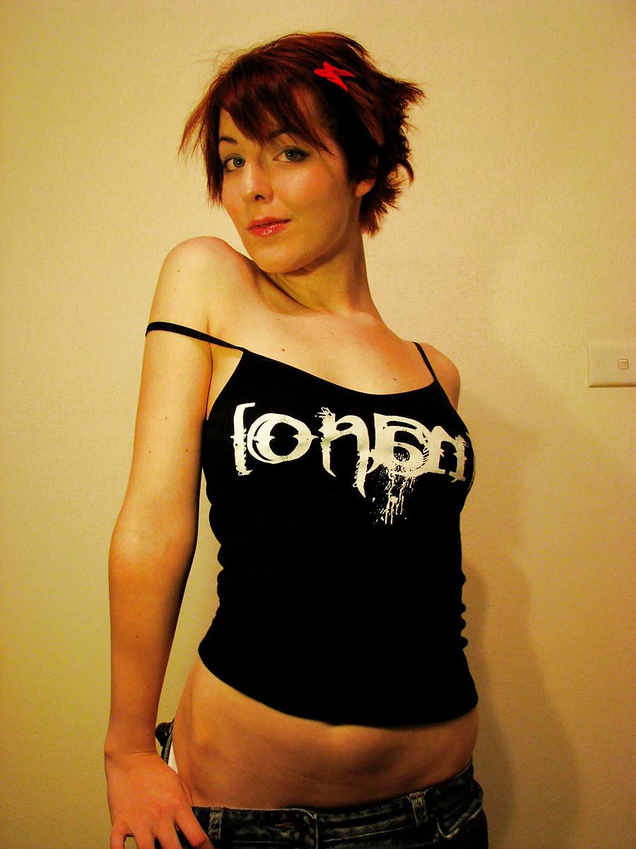 20P Red Head Hottie!