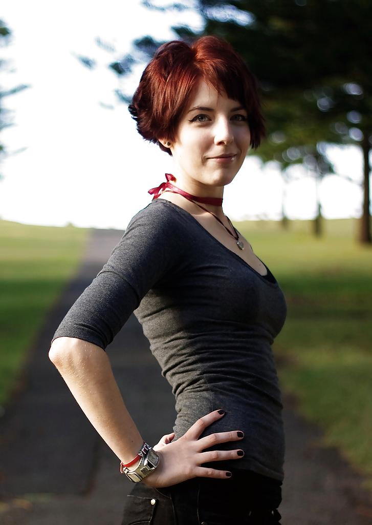 20P Red Head Hottie!