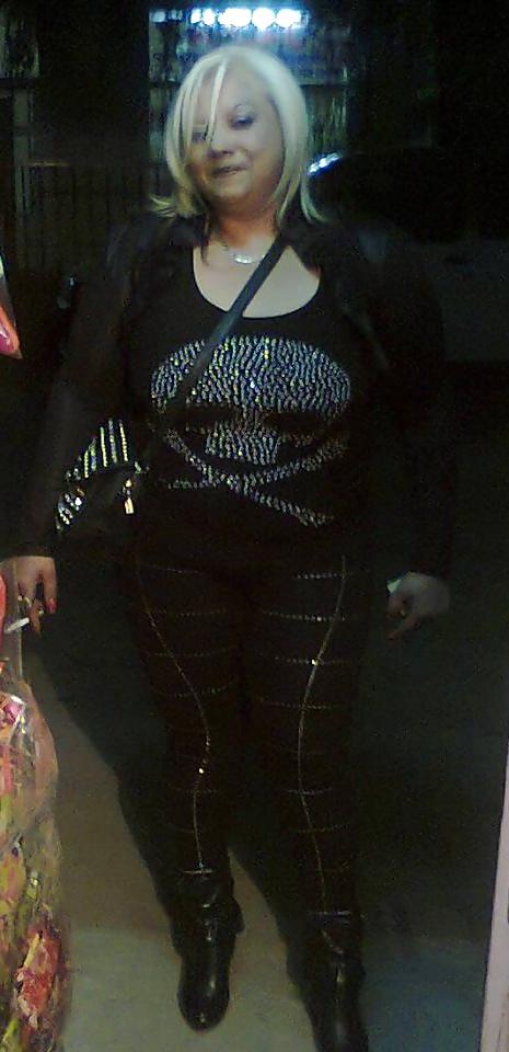16P Fat Mature Whore