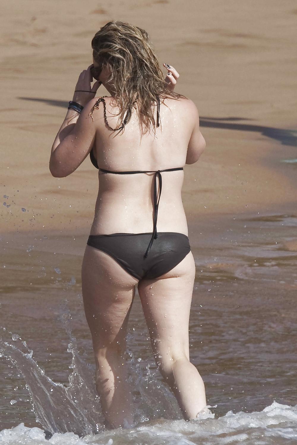 25P Hilary Duff Sexy Ass in Leggings & Jeans (HQ)