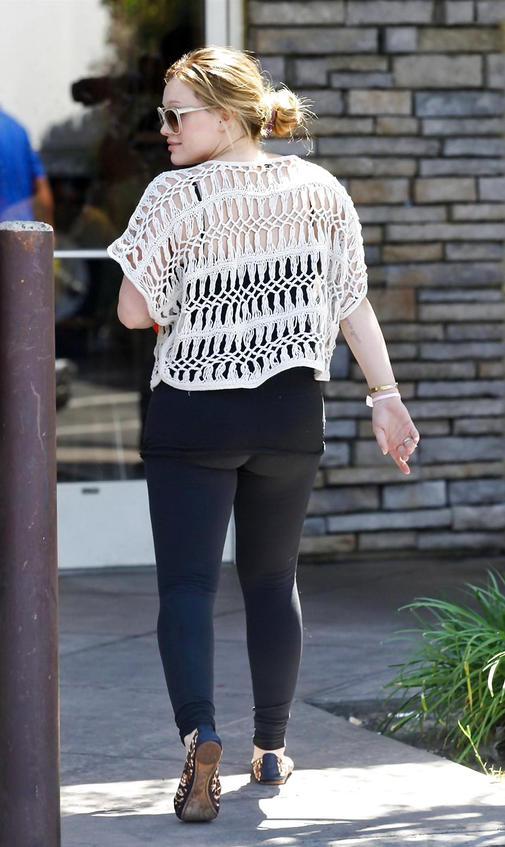 25P Hilary Duff Sexy Ass in Leggings & Jeans (HQ)