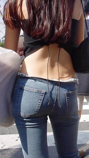 25P Hot asses in Jeans