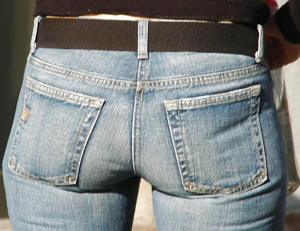 25P Hot asses in Jeans