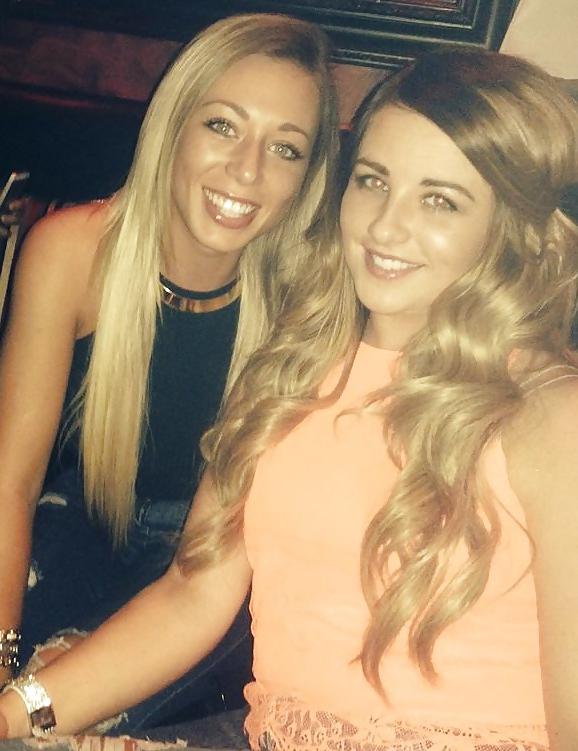 15P Beautiful Danielle likes to milk cocks