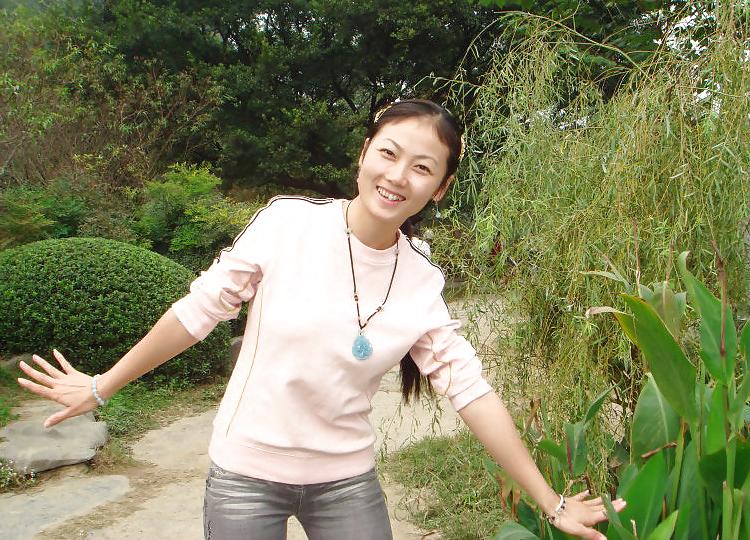 20P Chinese girl