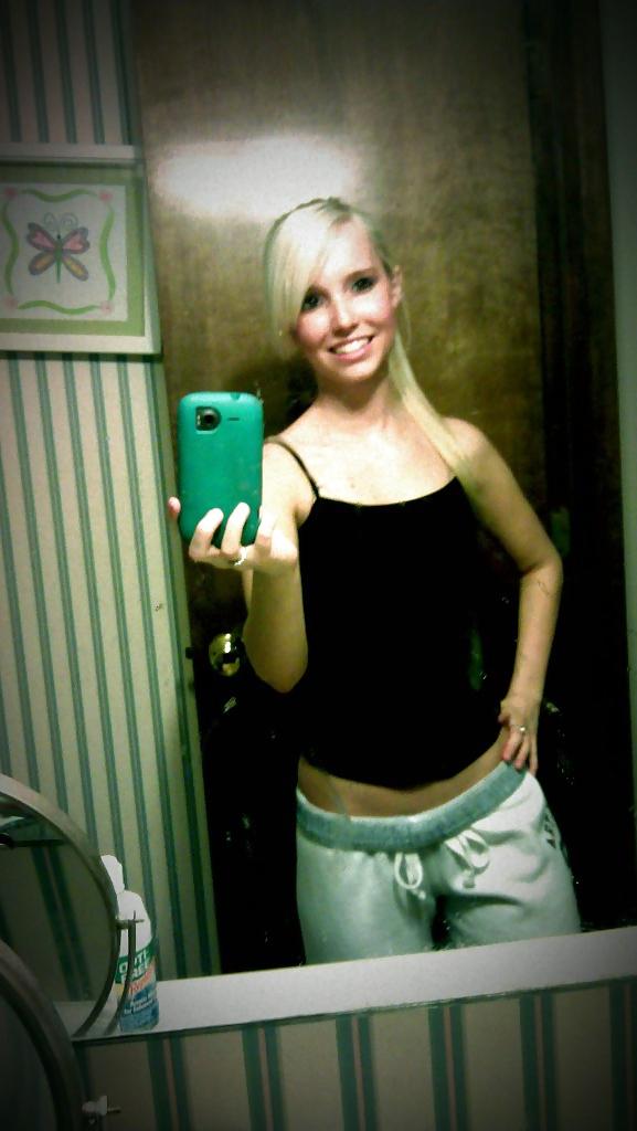 8P 41-teen nude blond bathroom self shoots