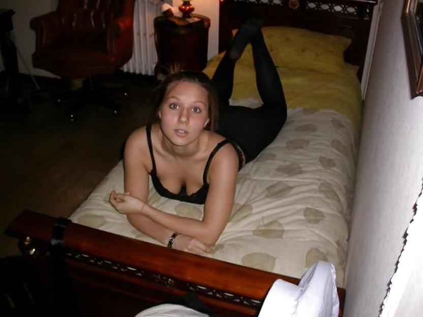 25P Amateur loves to play
