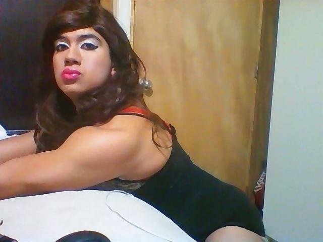 7P Sissy bimbo