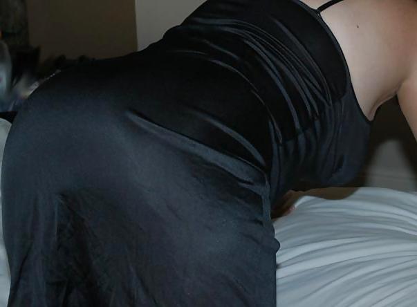 11P Curvy Wife