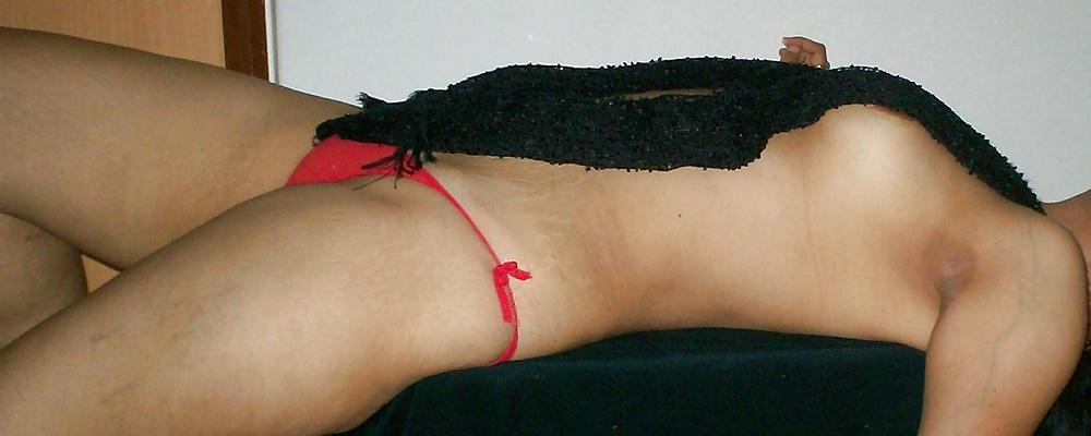 12P Wife in Thong