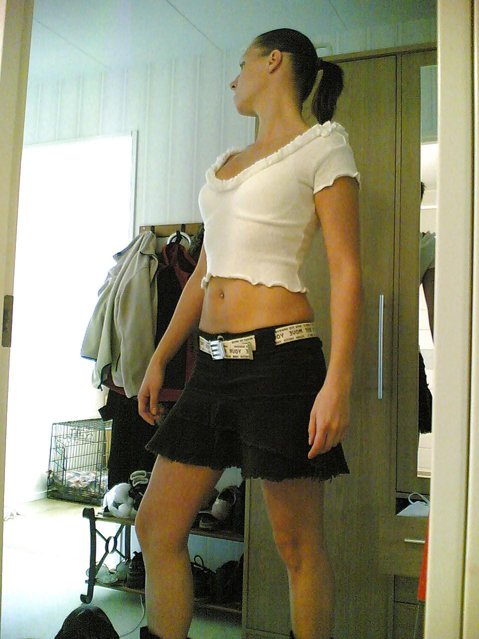 25P Wifes Private Pictures