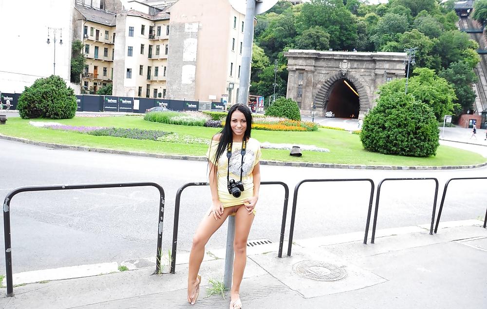 12P Budapest public nude 2 
