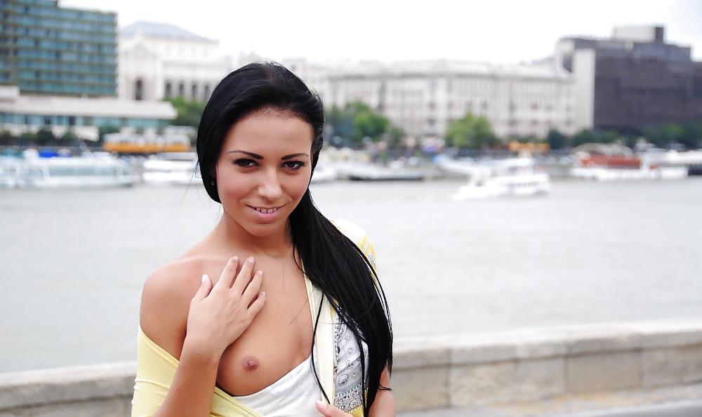 12P Budapest public nude 2 