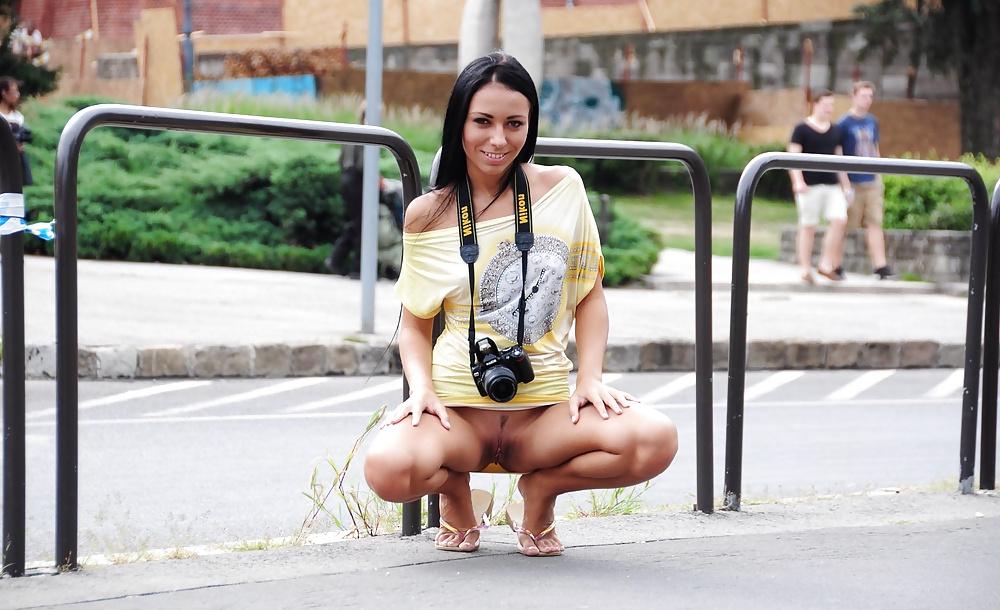 12P Budapest public nude 2 