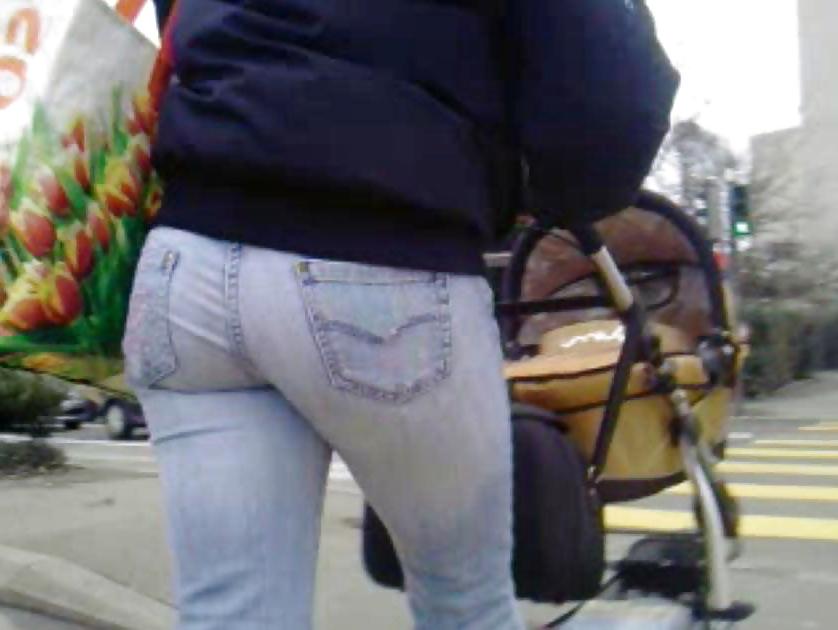 25P Ass jeans - Cul Jeans Candid - Anciennes photos