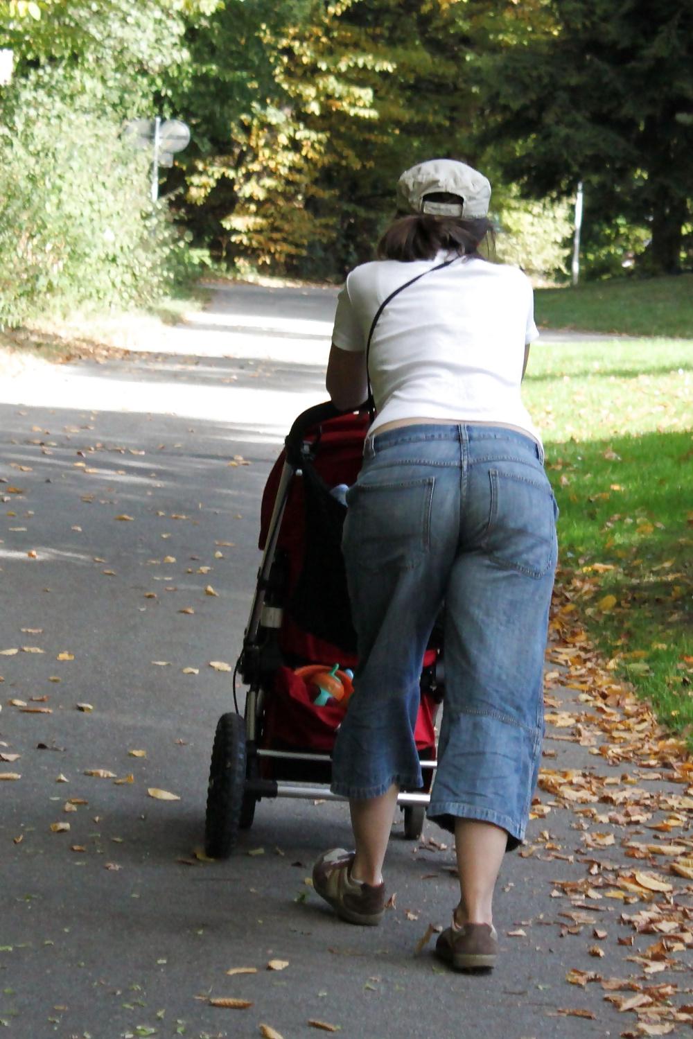 25P Ass jeans - Cul Jeans Candid - Anciennes photos