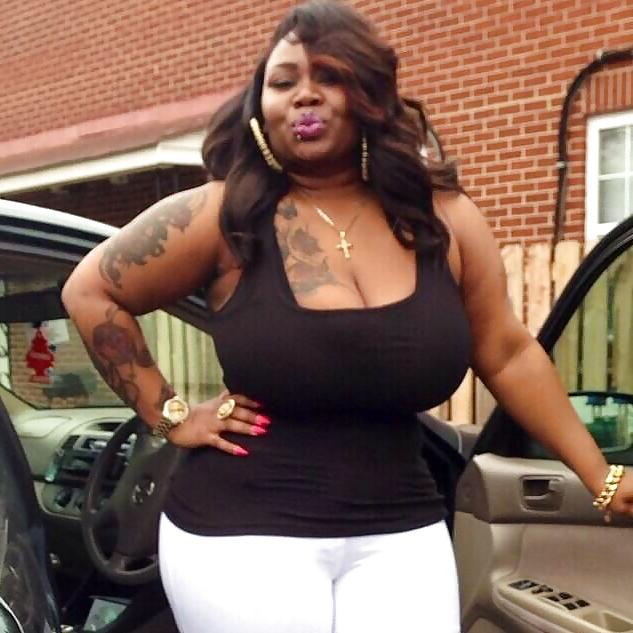 25P Curvy Beauties 90 Clothed Edition