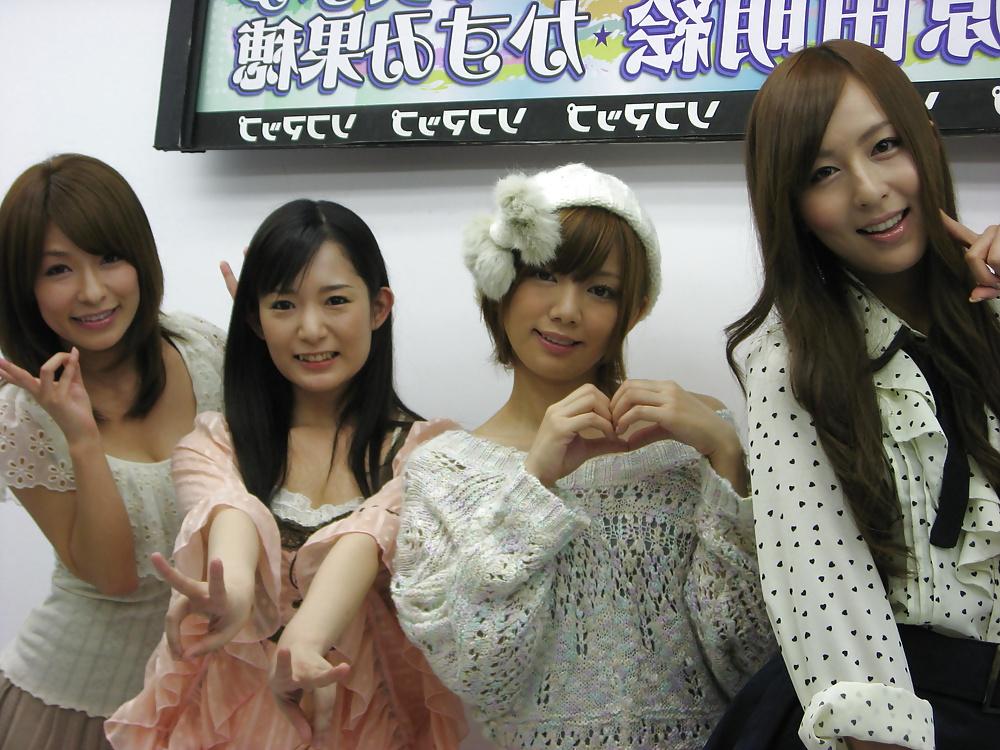 25P Pictures with JAV Stars