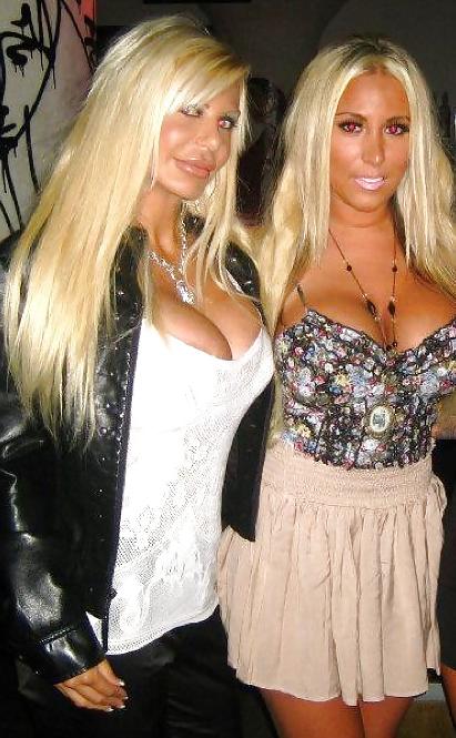 22P Bimbo Invasion 11