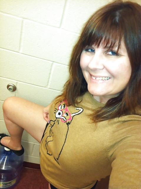 25P Lynn Shares Her Private Pics