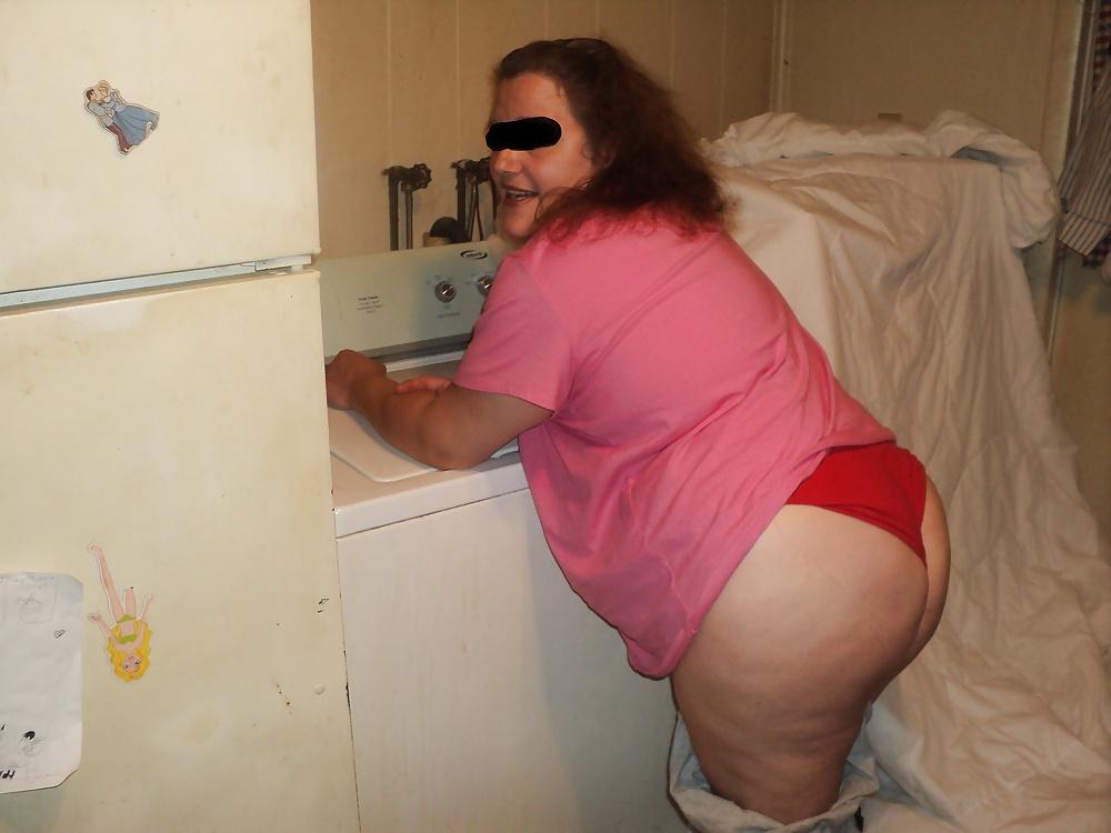 14P Mommy's Big Fat Ass 32