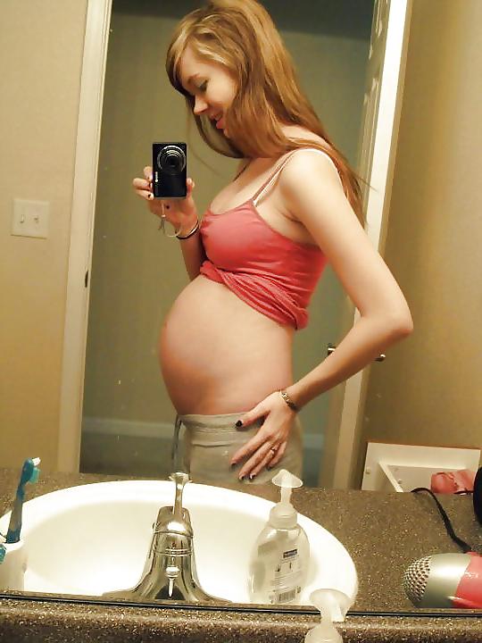 25P Enceinte Salle de Bain - Pregnant Bathroom 3