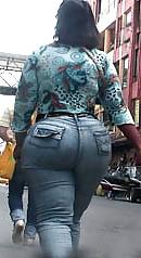 25P Candid, spandex, tihgt jeans, trouser asses