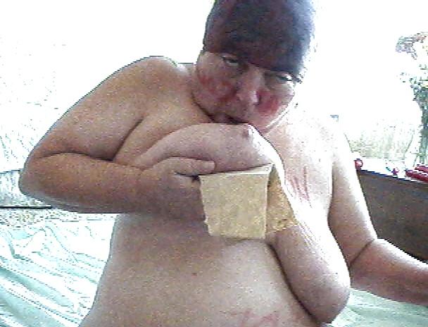 25P Fat cocksucking cow 1