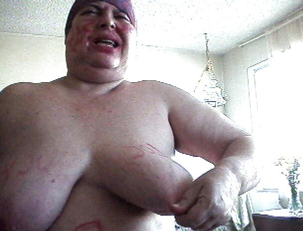 25P Fat cocksucking cow 1