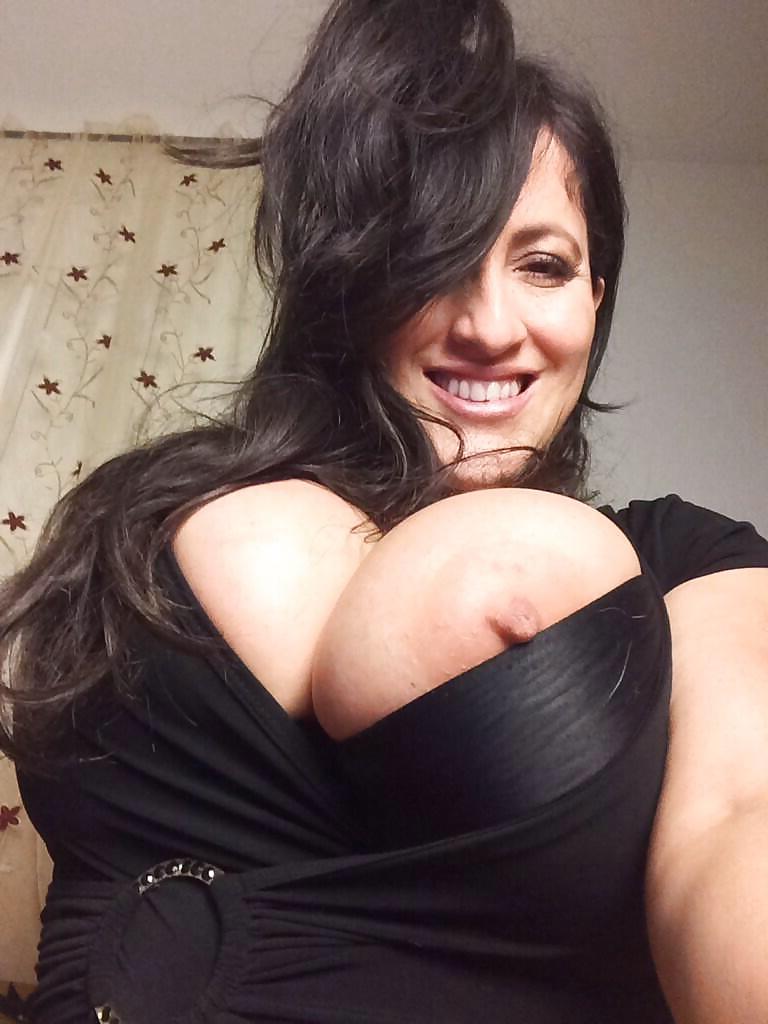 21P Antonella Kahllo (Ecuadorian Adult Model)