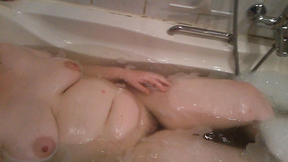 6P My wife in the bathroom 4