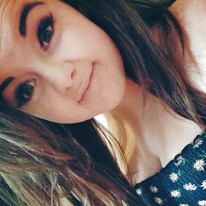 15P Trashy Thick Cumdump