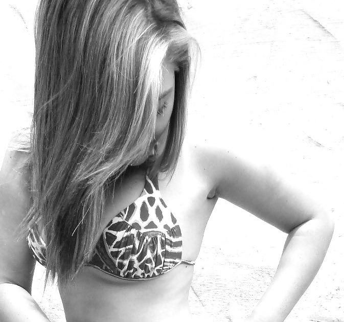 21P Fernanda Mendonca - Brazilian blonde teen delicious.