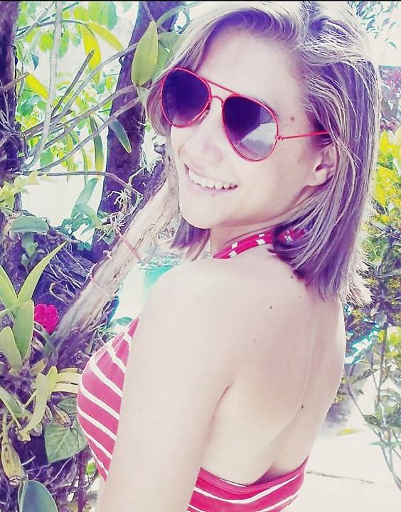 21P Fernanda Mendonca - Brazilian blonde teen delicious.