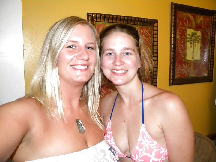 22P Thick Blonde Cheer Mom