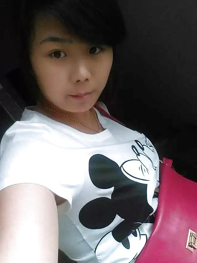 25P Big Boobs Chinese Girl