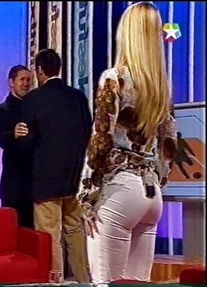 23P Milene Domingues brazilian ass
