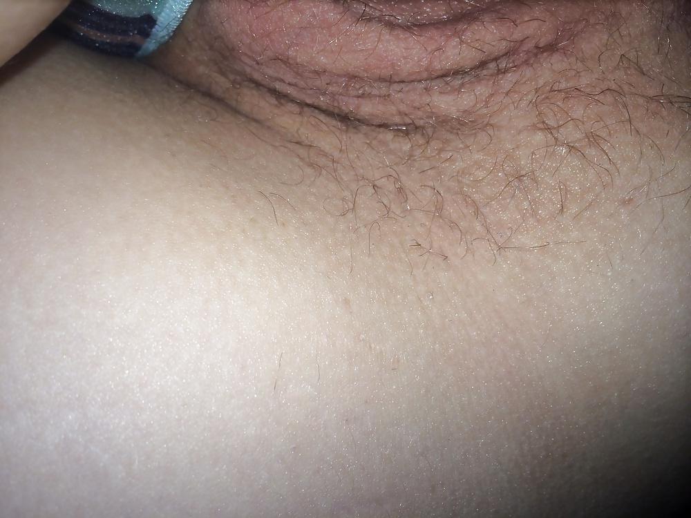 25P Thong ass and pussy play