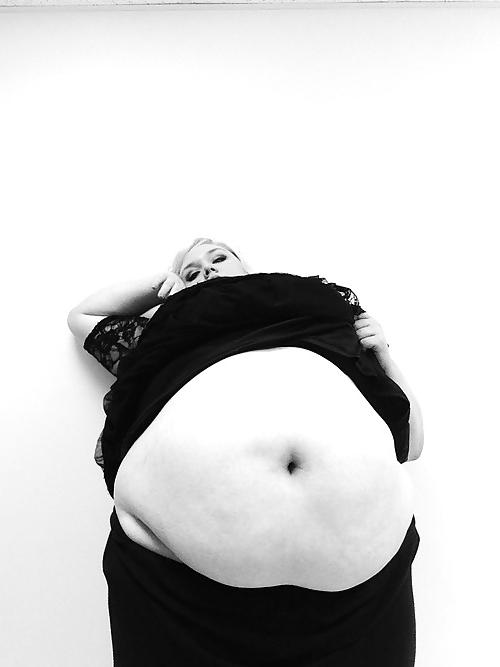10P More big, fat, round, soft, beautiful bellies