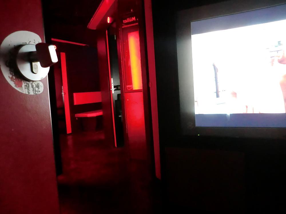 7P Adult theater