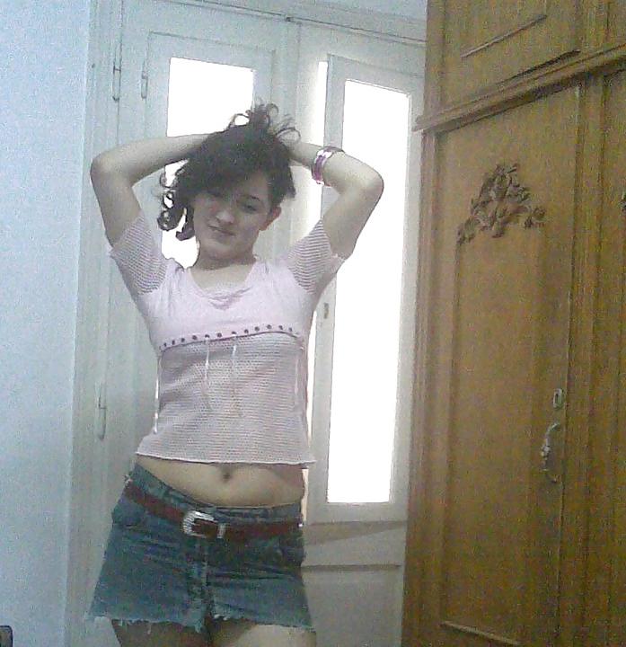 25P Arabian Bitches 2