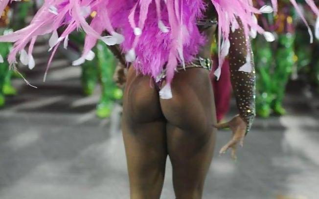 25P Brazilian Carnaval - Sexy Pics 