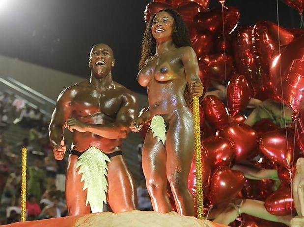 25P Brazilian Carnaval - Sexy Pics 